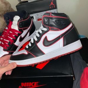 Jordan 1 Bloodline